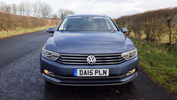 VW PASSAT ESTATE BLUEMOTION